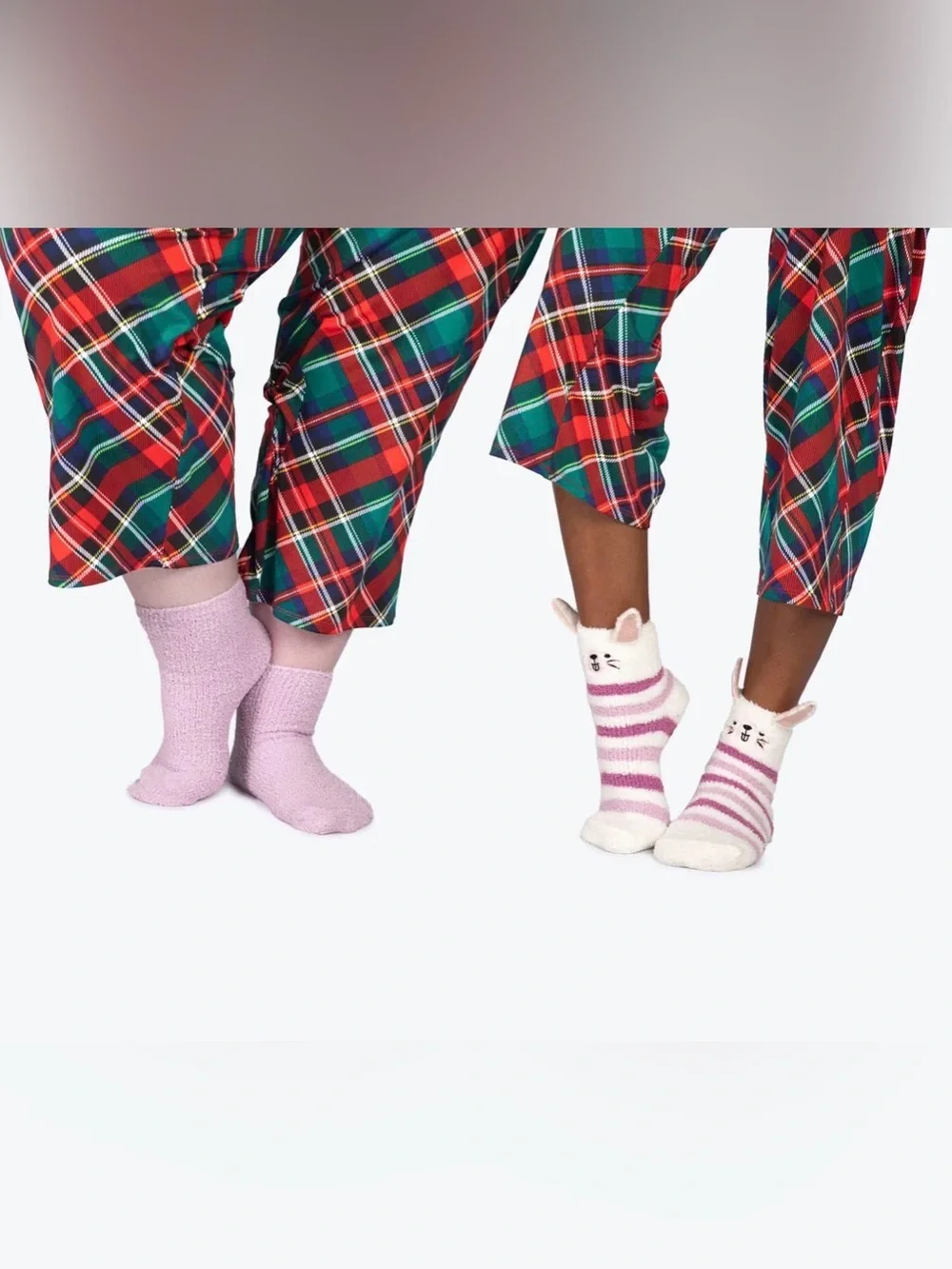 Lug Trolley Friends Cat Sock Set of Two with Grippers NWT